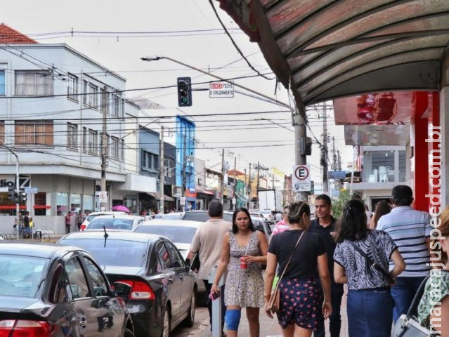 Com só R$ 44 a mais, reajuste é decepção para quem ganha o mínimo