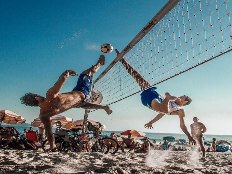 Ilha Verão Esportivo 2022 terá torneios e competições de Surf, Futevôlei,  Beach Soccer, Skate, Supino e Ciclismo - Prefeitura de Ilha Comprida