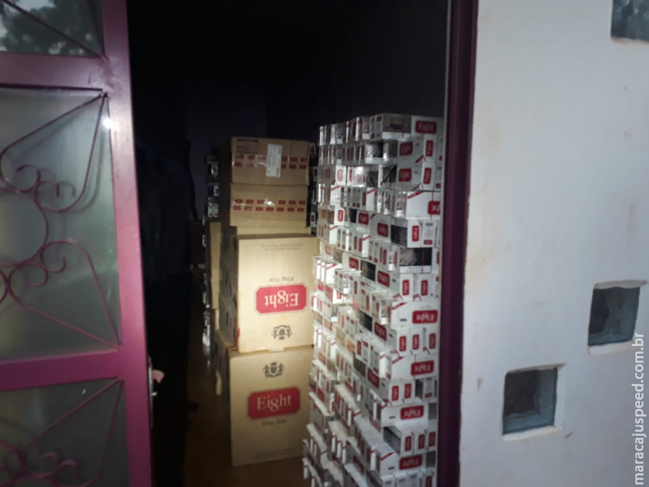 DOF fecha depósito de cigarros contrabandeados em Dourados DOF fecha depósito de cigarros contrabandeados em Dourados