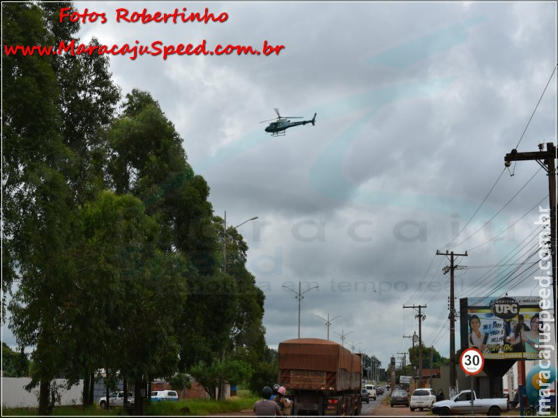 Forças policiais da fronteira deflagram operação e realizam abordagens a suspeitos e veículos na fronteira, com o apoio de helicóptero da PM