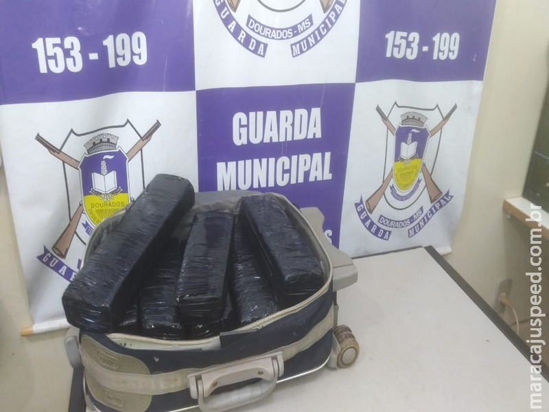 Guarda Municipal apreende maconha abandonada