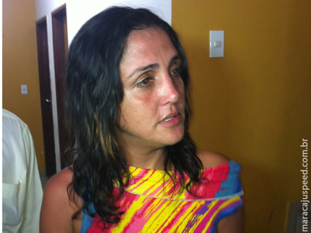 Mãe de bebê de oito meses que morreu ao cair da cama vai a julgamento em fevereiro Mãe de bebê de oito meses que morreu ao cair da cama vai a julgamento em fevereiro
