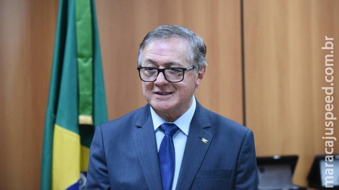 MEC abre sindicância para investigar mudanças em livros didáticos MEC abre sindicância para investigar mudanças em livros didáticos