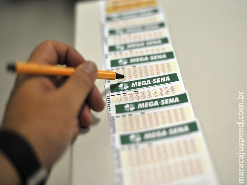 Mega-Sena pode pagar R$ 4 milhões no sorteio deste sábado Mega-Sena pode pagar R$ 4 milhões no sorteio deste sábado