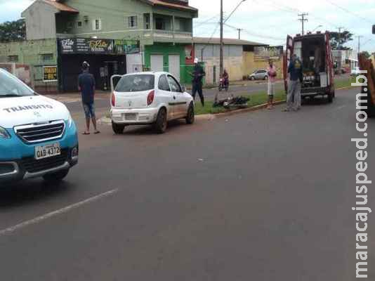 Motociclista bêbado tenta fazer conversão e bate em motorista que dirigia sem CNH Motociclista bêbado tenta fazer conversão e bate em motorista que dirigia sem CNH