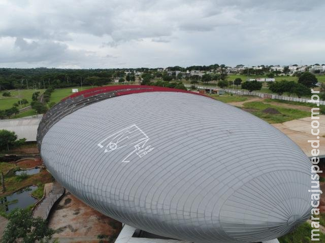 Obra milionária, Aquário do Pantanal exibe novidade: pichação na cúpula Obra milionária, Aquário do Pantanal exibe novidade: pichação na cúpula