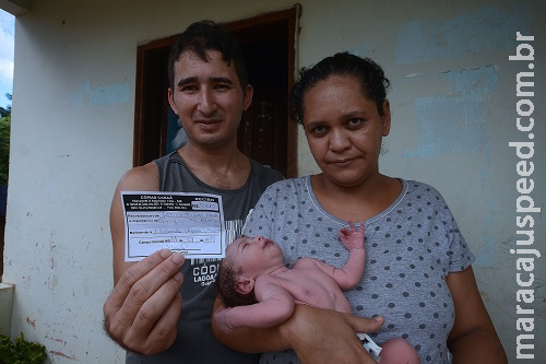 Pais têm de pagar por carteirinha de vacinação dos filhos Pais têm de pagar por carteirinha de vacinação dos filhos