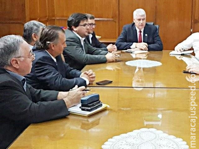 Paraguai suspende entrada de bitrens brasileiros no país Paraguai suspende entrada de bitrens brasileiros no país