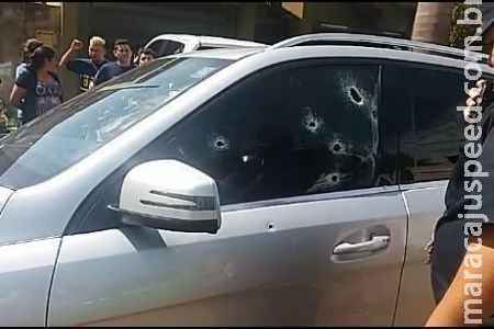  Pistoleiros executam funcionário do narcotraficante Jarvis Pavão na fronteira 