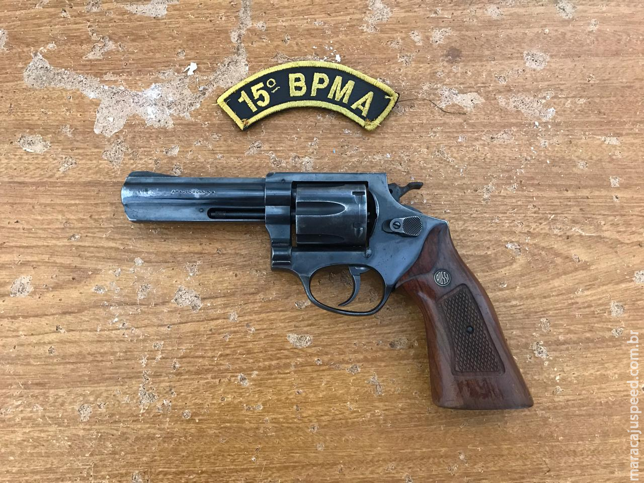 PMA apreende em flagrante adolescente de 14 anos que possui 12 passagens policiais fazendo disparos com arma que acabara de furtar PMA apreende em flagrante adolescente de 14 anos que possui 12 passagens policiais fazendo disparos com arma que acabara de furtar