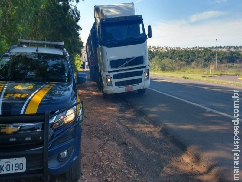 PRF apreende em Campo Grande/MS, 500 mil maços de cigarros contrabandeados