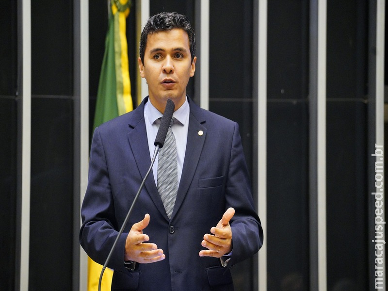 Proposta institui política de saúde vocal