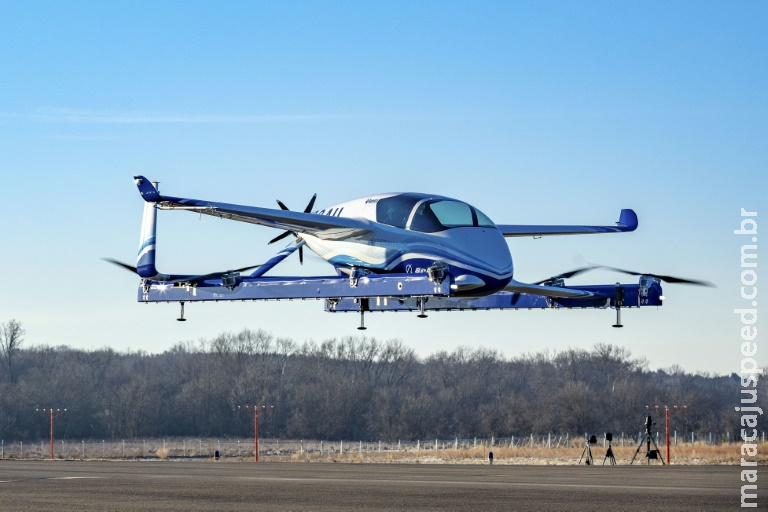Protótipo de carro voador da Boeing faz seu primeiro voo de teste Protótipo de carro voador da Boeing faz seu primeiro voo de teste