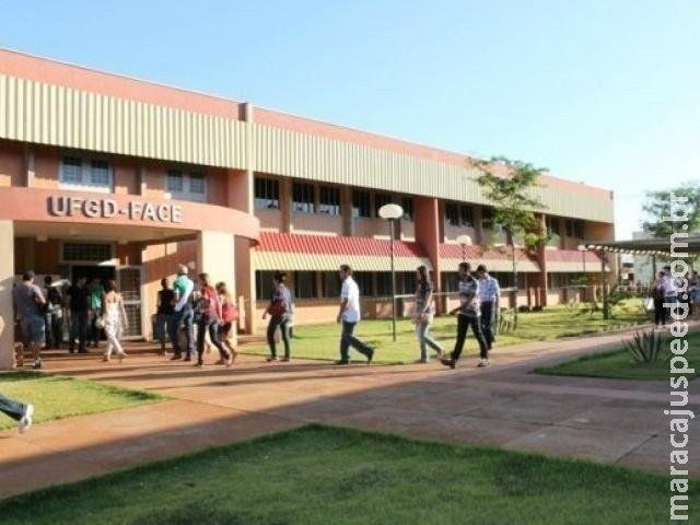 Universidade abre amanhã matrículas dos aprovados pelo Sisu Universidade abre amanhã matrículas dos aprovados pelo Sisu
