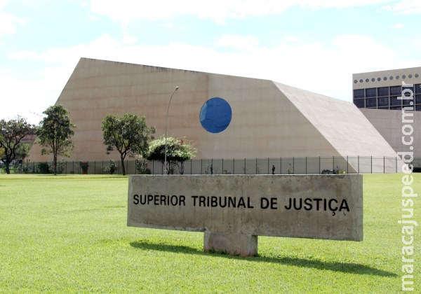 Amante de homem casado “de fato” não tem direito à herança, decide STJ Amante de homem casado “de fato” não tem direito à herança, decide STJ