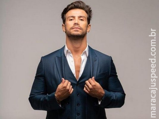 Após 16 anos, Mariano corta o cabelo e investe em um estilo mais clássico Após 16 anos, Mariano corta o cabelo e investe em um estilo mais clássico