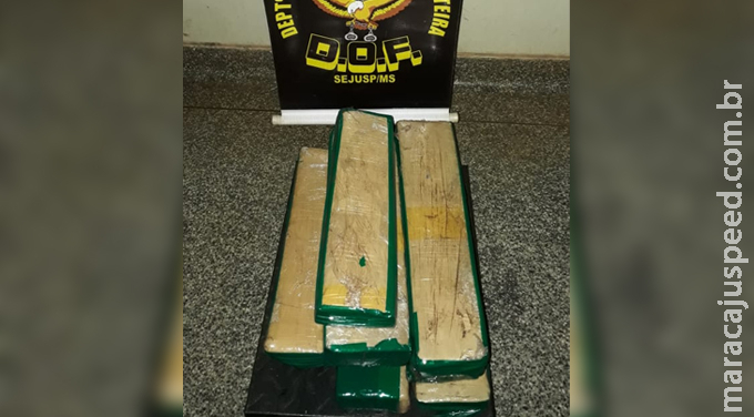 DOF apreende adolescente com droga em ônibus DOF apreende adolescente com droga em ônibus