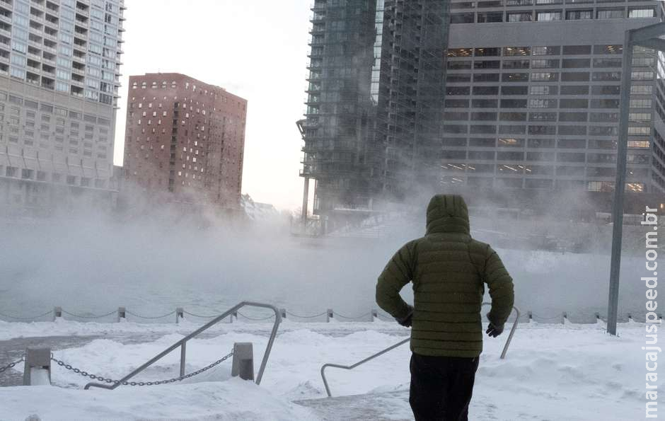 Frio extremo nos Estados Unidos já deixou 21 mortos Frio extremo nos Estados Unidos já deixou 21 mortos