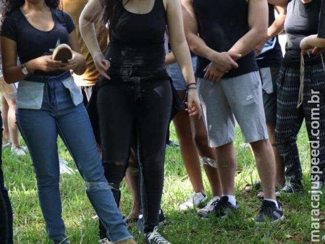 Na volta às aulas, UFMS veta trote com “brincadeira” humilhante e bebidas Na volta às aulas, UFMS veta trote com “brincadeira” humilhante e bebidas