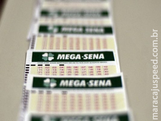 Ninguém acerta e Mega-Sena acumula em R$ 5,5 milhões Ninguém acerta e Mega-Sena acumula em R$ 5,5 milhões