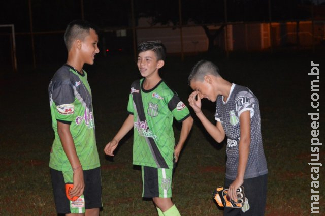 Para quem sonha em ser jogador de futebol, tragédia nenhuma muda o caminho