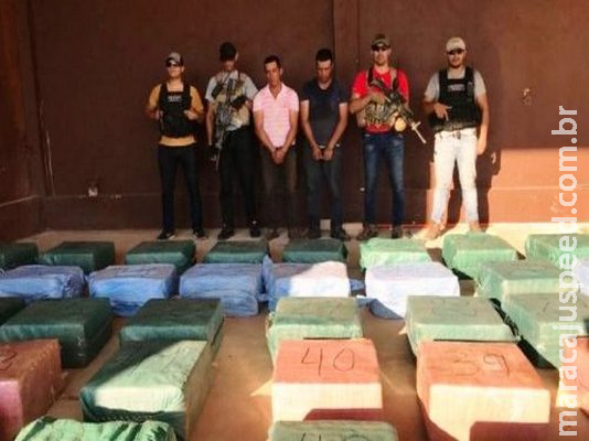 Polícia paraguaia apreende quase uma tonelada de cocaína