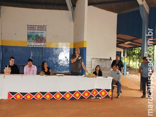 Professores indígenas lançam livros de literatura nas línguas Guarani e Terena Professores indígenas lançam livros de literatura nas línguas Guarani e Terena