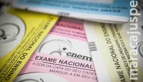 Alunos nota mil de Redação fazem cartilha online Alunos nota mil de Redação fazem cartilha online