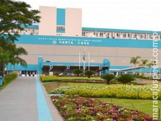 Atraso salarial vira “bola de neve” e 500 médicos ameaçam parar na Santa Casa Atraso salarial vira “bola de neve” e 500 médicos ameaçam parar na Santa Casa