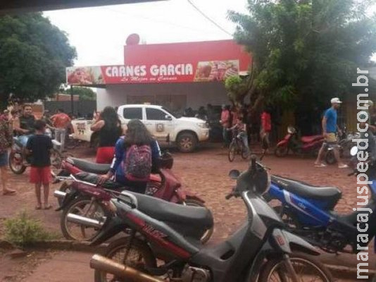 Banho de sangue na fronteira: homem é morto a tiros em açougue