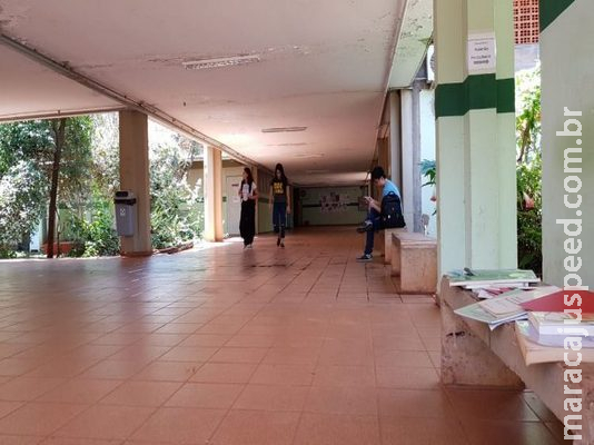  Com medo, estudantes evitam vender alimentos depois de confusão na UFMS 