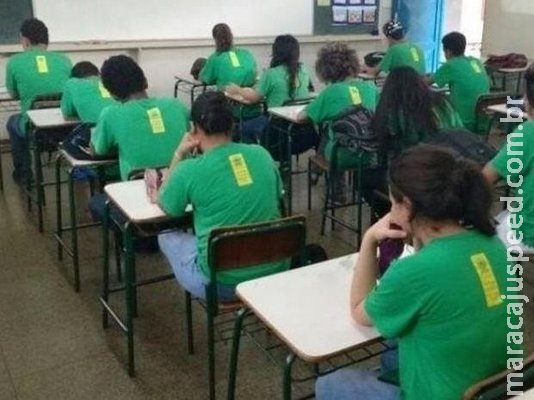 Em 1 ano, 91 crianças e adolescentes tentaram suicídio, 84 eram meninas Em 1 ano, 91 crianças e adolescentes tentaram suicídio, 84 eram meninas