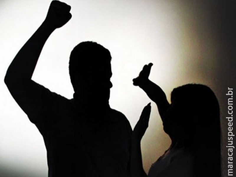 Grupos para homens reduzem reincidência de violência doméstica Grupos para homens reduzem reincidência de violência doméstica