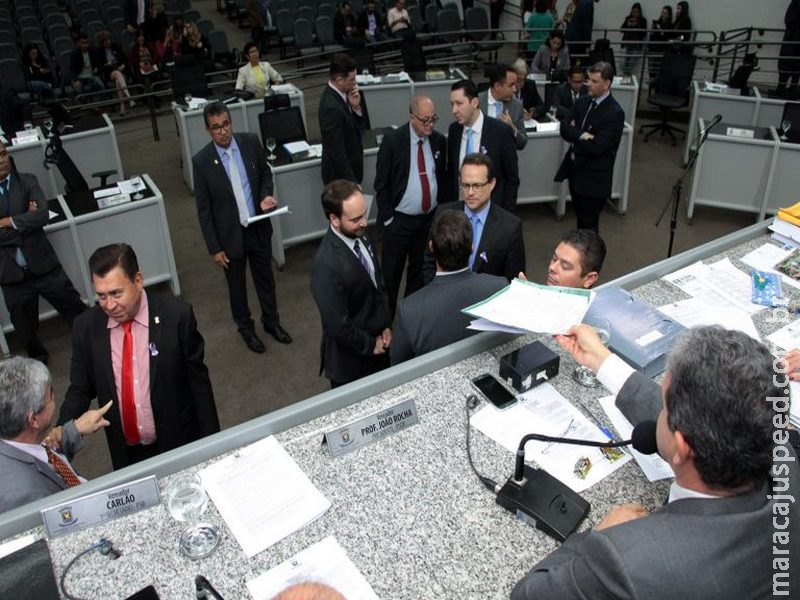 Incentivos de R$ 1,2 milhão em doação de imóveis a empresas são aprovados pela Câmara Incentivos de R$ 1,2 milhão em doação de imóveis a empresas são aprovados pela Câmara