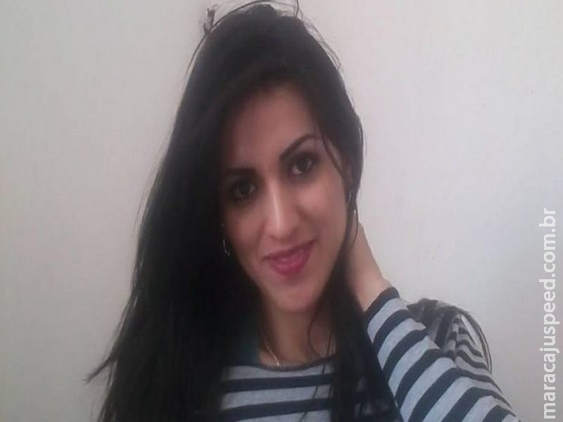 Jovem teria sido atendida por esteticista em casa antes de morrer Jovem teria sido atendida por esteticista em casa antes de morrer