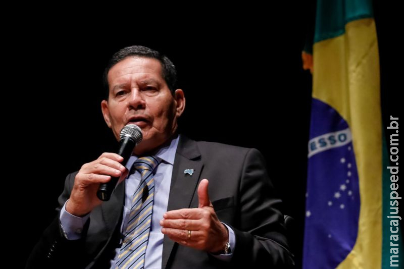 Mourão diz que há preconceito e desinformação sobre carreira militar Mourão diz que há preconceito e desinformação sobre carreira militar