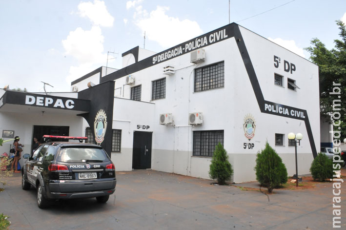 Mulher tem celular roubado e criminoso faz post “da cadeia” Mulher tem celular roubado e criminoso faz post “da cadeia”