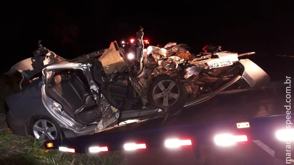 Pai, mãe e filha morrem em colisão com caminhão frigorífico em rodovia de Mato Grosso do Sul