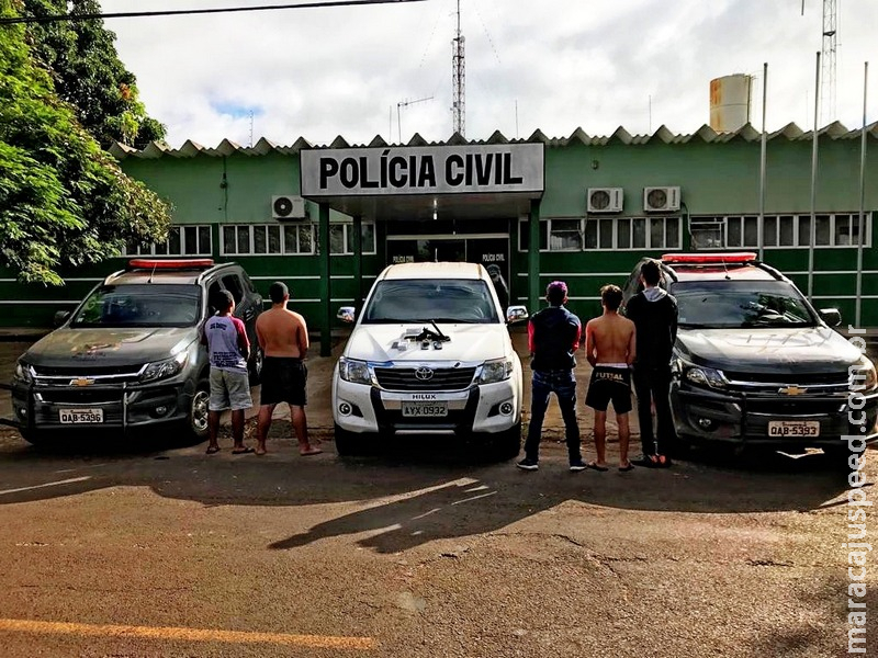 Polícia desarticula quadrilha e liberta reféns em cárcere privado Polícia desarticula quadrilha e liberta reféns em cárcere privado