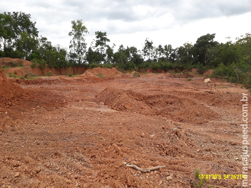 Polícia Militar Ambiental autua empresa agropecuária em R$ 3 mil por extração irregular de cascalho Polícia Militar Ambiental autua empresa agropecuária em R$ 3 mil por extração irregular de cascalho