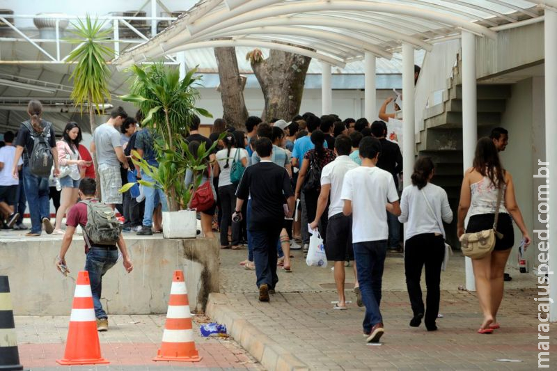 Taxa do Enem será R$ 85; isenção pode ser solicitada em abril Taxa do Enem será R$ 85; isenção pode ser solicitada em abril