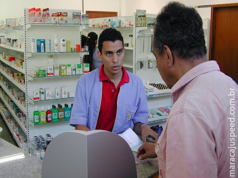 Aposentados poderão ter 50% de desconto nos medicamentos, analisa CAS Aposentados poderão ter 50% de desconto nos medicamentos, analisa CAS