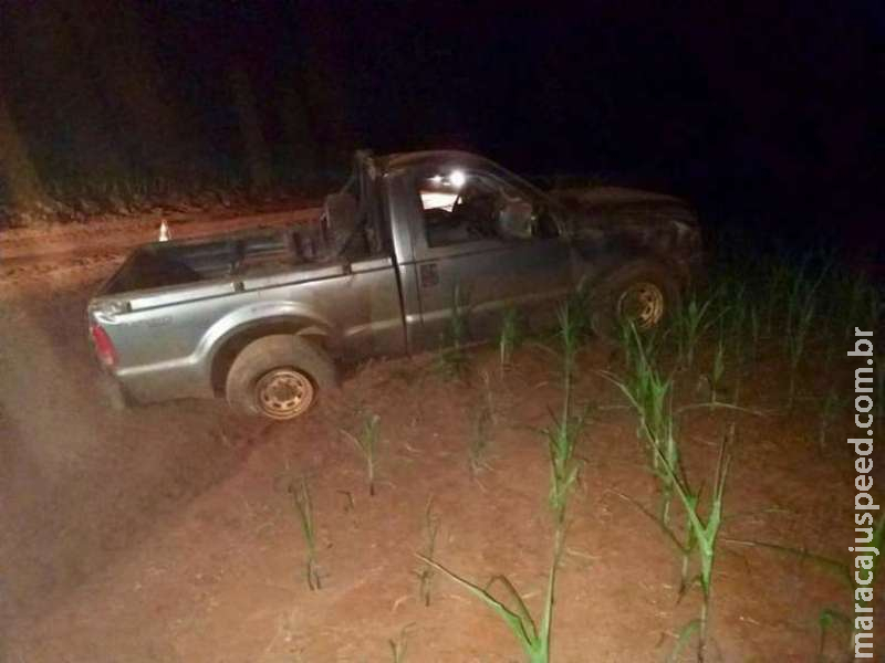 Criança morre após ser arremessada de veículo em capotamento Criança morre após ser arremessada de veículo em capotamento