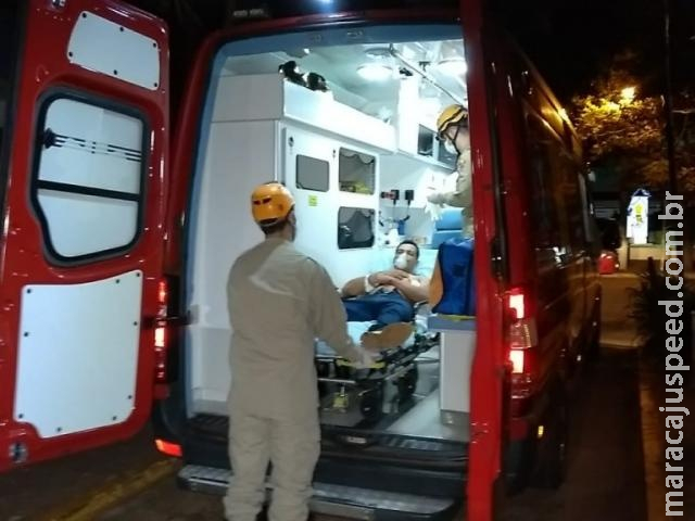 Esbarrão foi motivo para briga que deixou homem entre a vida e a morte Esbarrão foi motivo para briga que deixou homem entre a vida e a morte