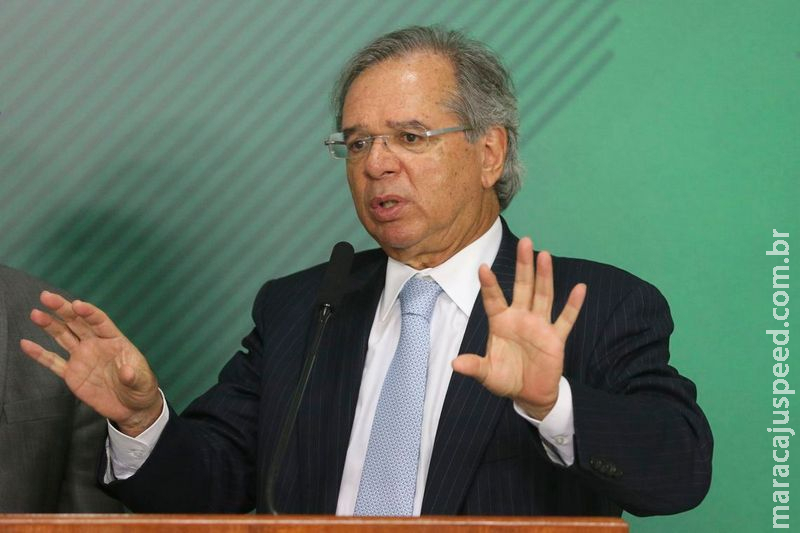 Guedes diz que governo trabalha para reduzir, não aumentar impostos Guedes diz que governo trabalha para reduzir, não aumentar impostos