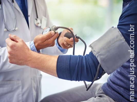 Hábitos saudáveis ajudam a prevenir a hipertensão Hábitos saudáveis ajudam a prevenir a hipertensão