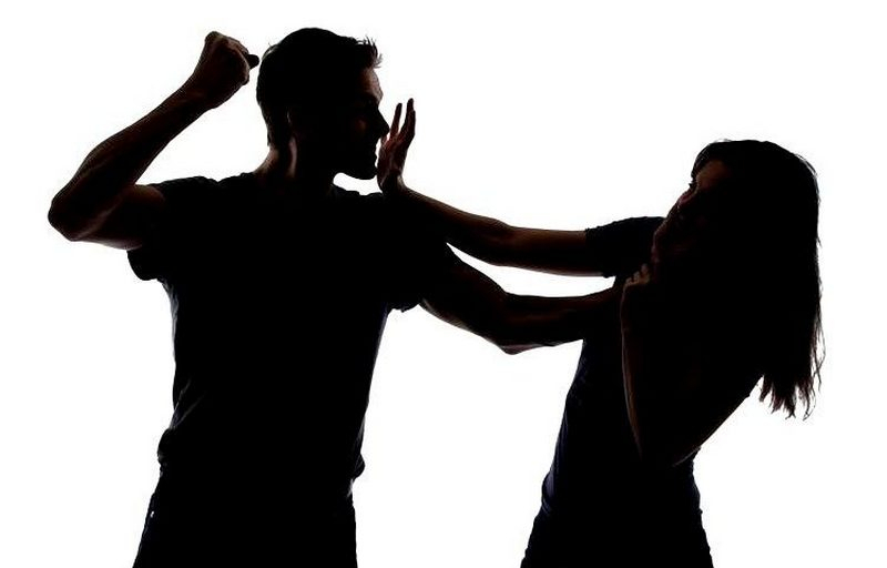 Maracaju: Durante uso de bebidas alcoólicas, casal discute por ciúmes e jovem é preso em flagrante por violência doméstica no Bairro Alto Maracaju Maracaju: Durante uso de bebidas alcoólicas, casal discute por ciúmes e jovem é preso em flagrante por violência doméstica no Bairro Alto Maracaju