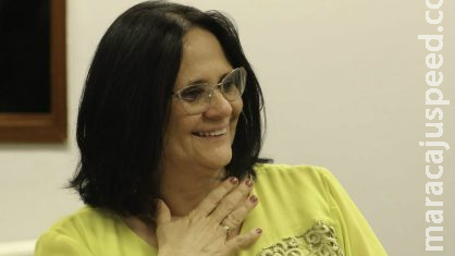 “Na minha concepção cristã, mulher no casamento é submissa ao homem”, diz Damares “Na minha concepção cristã, mulher no casamento é submissa ao homem”, diz Damares