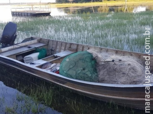 Pai e filho são presos e multados em R$ 11,2 mil por pesca predatória Pai e filho são presos e multados em R$ 11,2 mil por pesca predatória