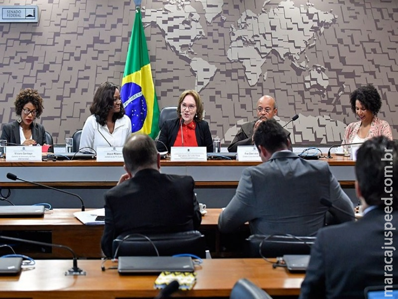 Parlamento deve se aproximar da população, dizem debatedores na CDH Parlamento deve se aproximar da população, dizem debatedores na CDH